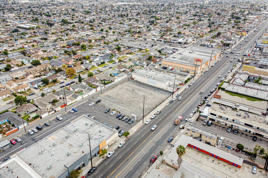 More Photos Of 14948 Crenshaw Blvd, Gardena Movie Theatre For Sale
