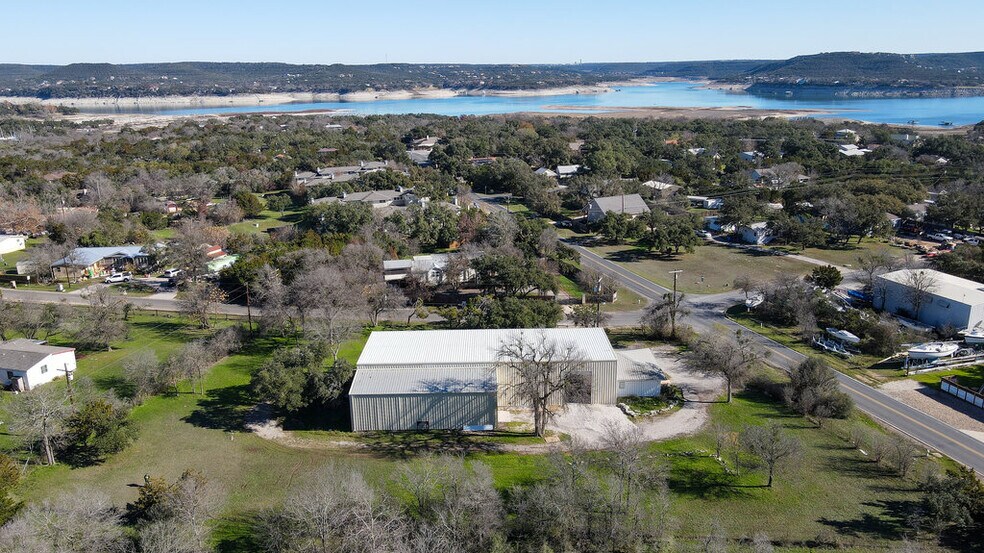 More Photos Of 5206 Beacon Dr, Austin Warehouse For Lease