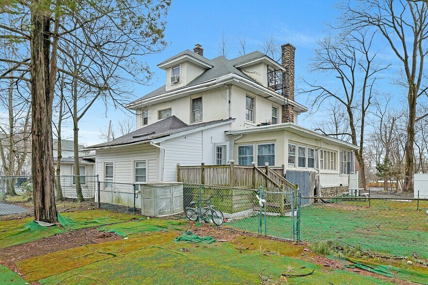 More Photos Of , Pearl River Unknown For Sale