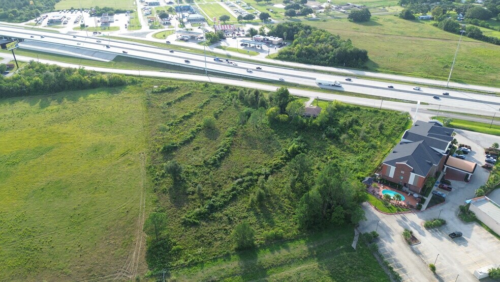 More Photos Of 46194 I-10, Winnie Land For Sale