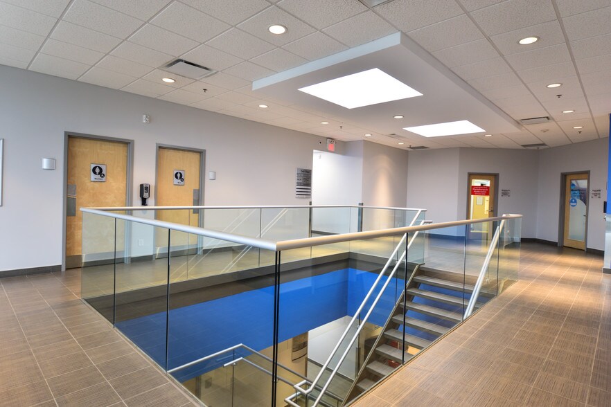 More Photos Of 89 Dawson Rd, Guelph Medical For Lease
