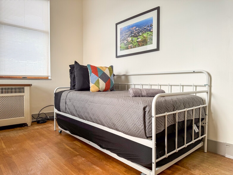 More Photos Of 105 S 5th St, Duquesne Specialty For Sale