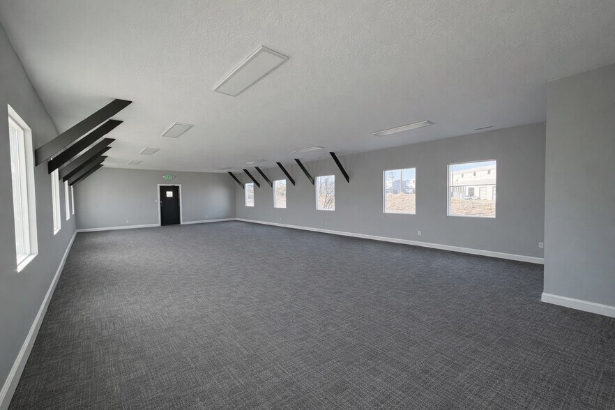 More Photos Of 1885 W E Ave, Tooele Industrial For Lease