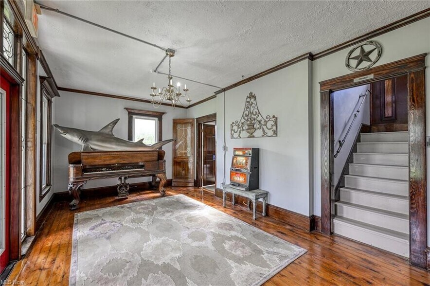 More Photos Of 10858 Ravenna Rd, Twinsburg Storefront Retail Office For Lease