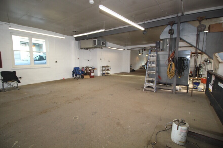 More Photos Of 27 Brooks Ave, Morrisville Service For Lease