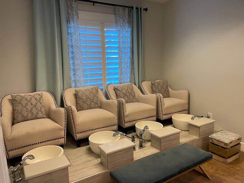 More Photos Of 1959 N State St, Provo Freestanding For Sale