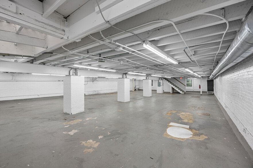 More Photos Of 408-410 Martin Luther King Jr Blvd, Savannah Storefront Retail Residential For Sale