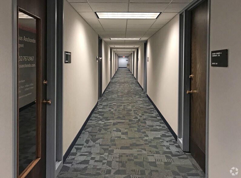 More Photos Of 8800 W State Highway 7, Saint Louis Park Office For Lease