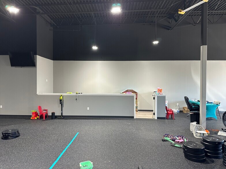 More Photos Of 2206 Katy Flewellen Rd, Katy Storefront For Lease