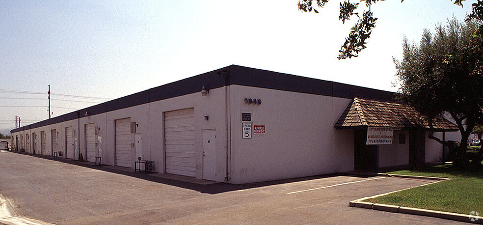 Primary Photo Of 1040 N Grove St, Anaheim Warehouse For Lease