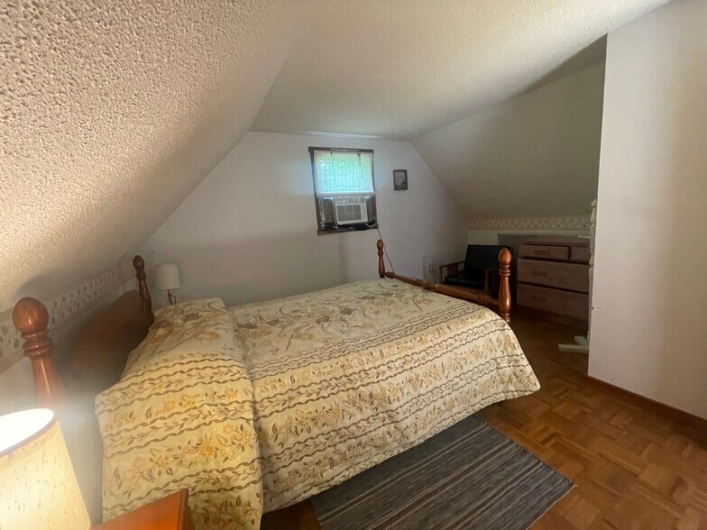 More Photos Of 853 Fairview Rd, Howard Apartments For Sale
