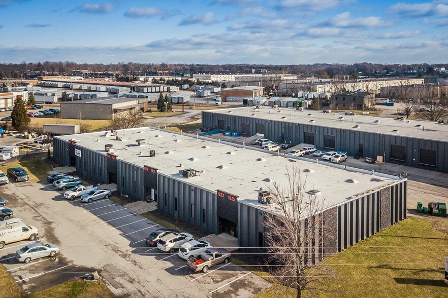 More Photos Of 1821-1835 Cargo Ct, Louisville Flex For Lease