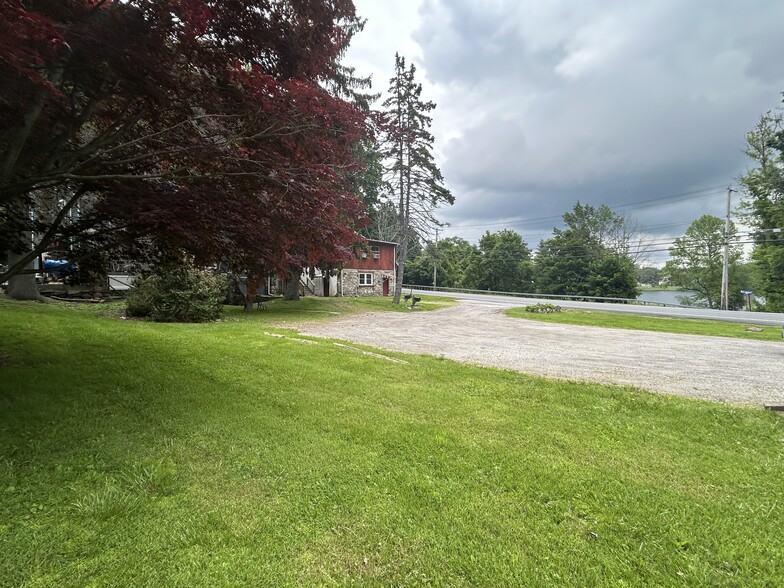 More Photos Of 539-541 Route 52, Kent Lakes Hotel For Sale