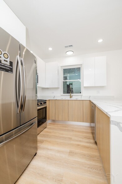 More Photos Of 1245 S Fairfield Ave, Chicago Apartments For Sale