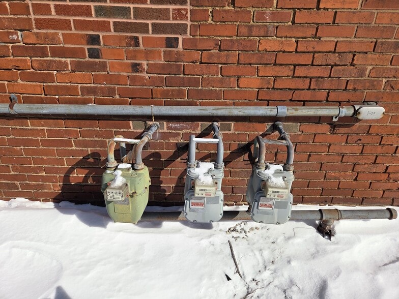 More Photos Of 1302 Broadway, Lorain Storefront Retail Residential For Sale