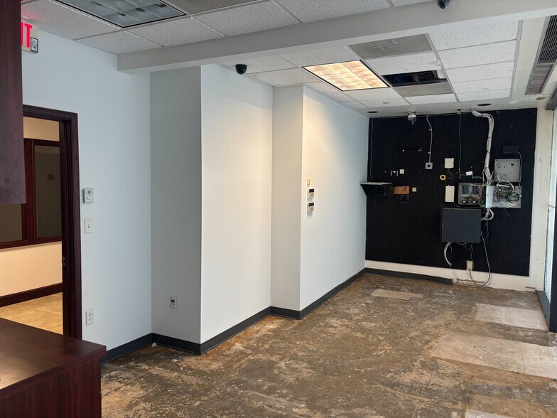 More Photos Of 999 PONCE DE LEON Blvd, Coral Gables Medical For Lease