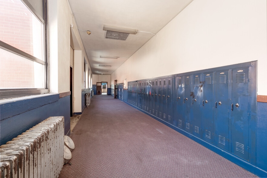 More Photos Of 311 N A St, Wellington Schools For Sale