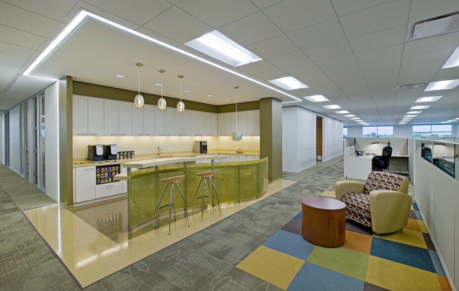 More Photos Of 1400 Ravello Rd, Katy Office For Sale