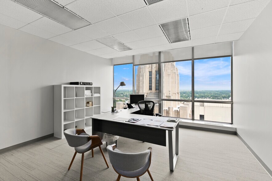 More Photos Of 301 N Main St, Winston-Salem Office Residential For Lease