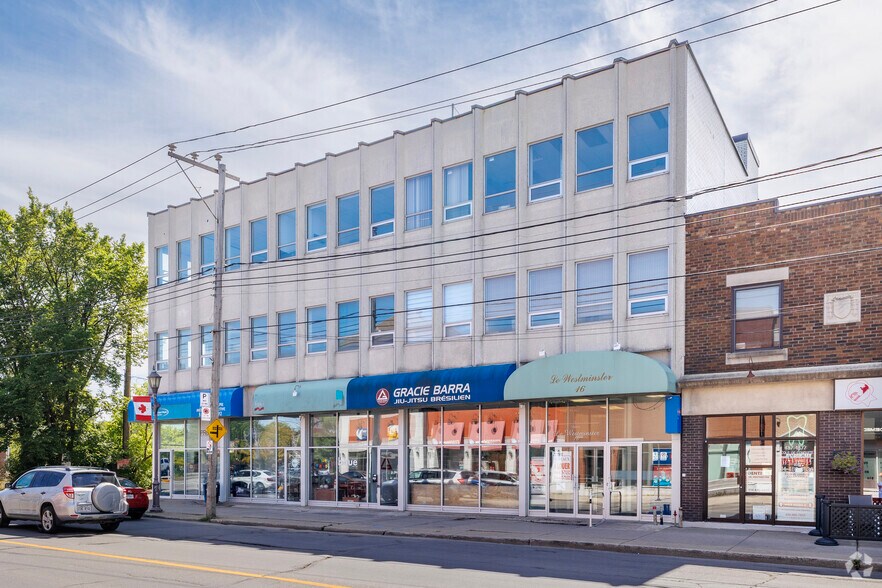 More Photos Of 16 Av Westminster N, Montréal-Ouest Office For Lease