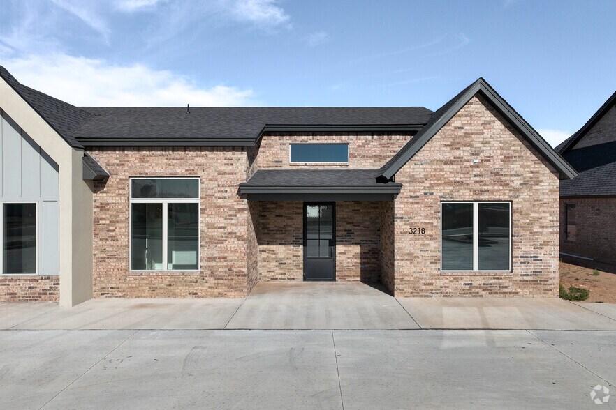 More Photos Of 3218 140th St, Lubbock Office For Sale