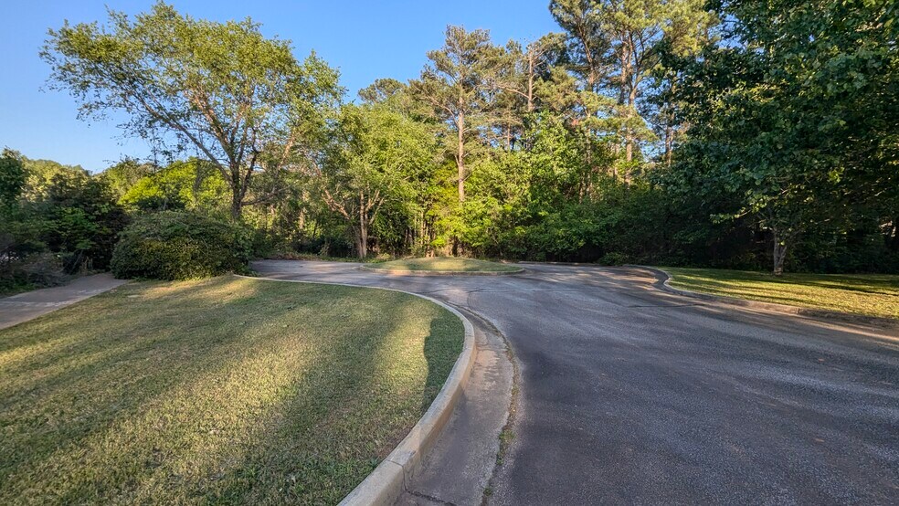 More Photos Of 2084 McGee Rd SW, Snellville Land For Sale