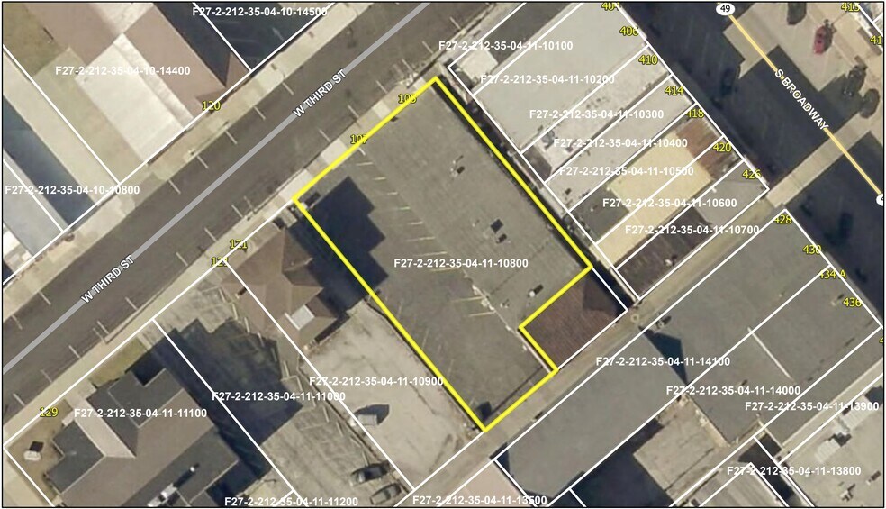 More Photos Of 105-107 W 3rd St, Greenville Storefront Retail Office For Lease