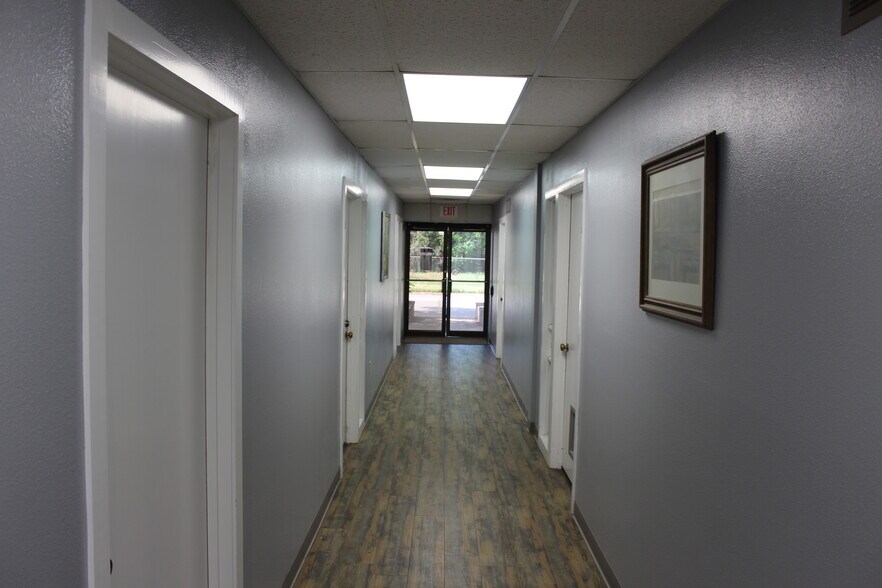 More Photos Of 3385 N 3rd St, Abilene Office For Lease
