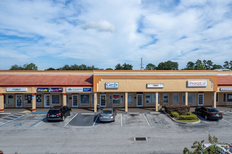 More Photos Of 116-180 W State Road 434, Winter Springs Storefront Retail Office For Lease