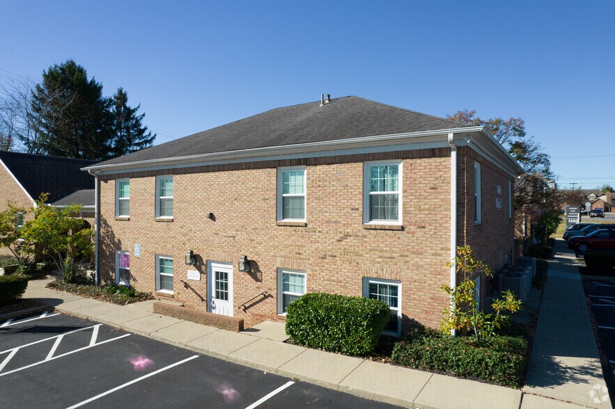 Primary Photo Of 3600 Olentangy River Rd, Columbus Medical For Lease