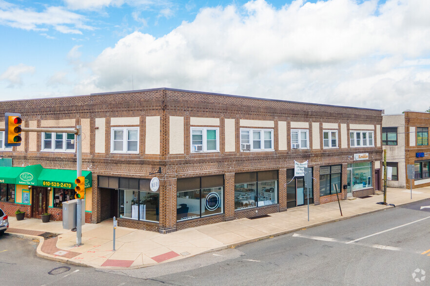 Primary Photo Of 658 W Lancaster Ave, Bryn Mawr Storefront Retail Residential For Lease