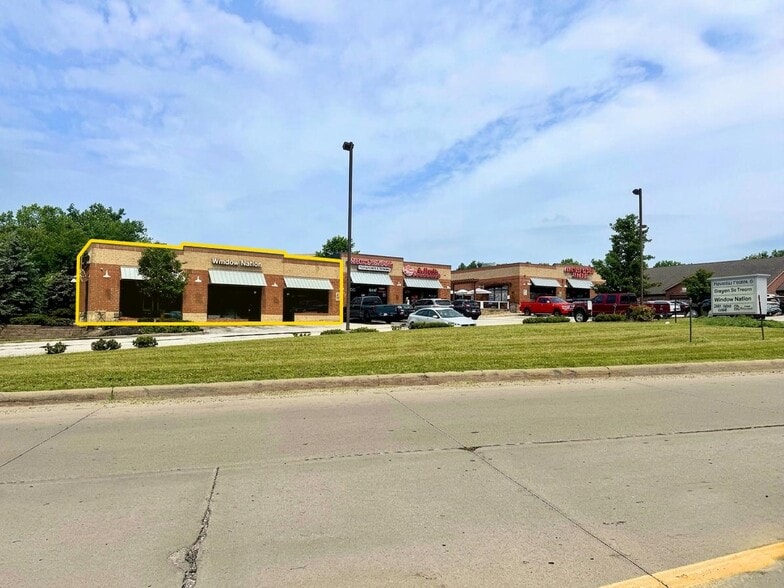 Primary Photo Of 4760 Grayton Rd, Cleveland Unknown For Lease