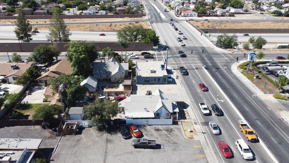 More Photos Of 1428 Richland St, Bakersfield Freestanding For Sale