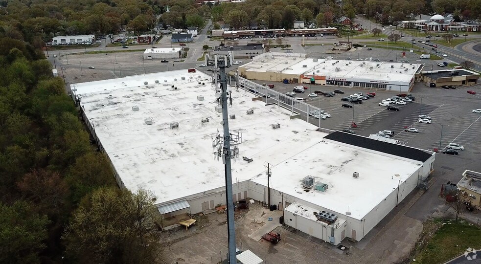 More Photos Of 441-449 E Belt Rd, Richmond Unknown For Lease