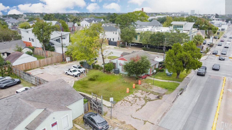 More Photos Of 2202 Richmond Ave, Houston Medical For Sale