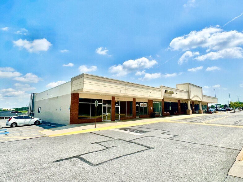 More Photos Of 505-601 Jermor Ln, Westminster Unknown For Lease