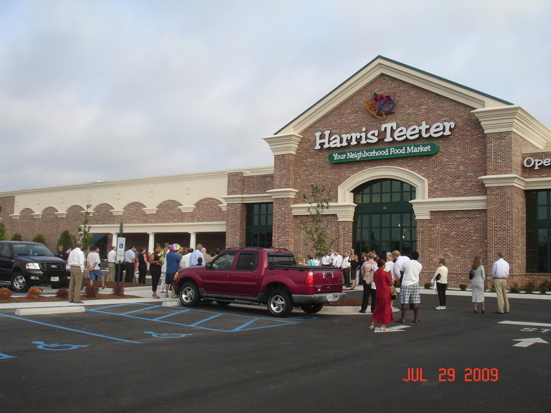 More Photos Of 4540 Princess Anne Rd, Virginia Beach Freestanding For Lease