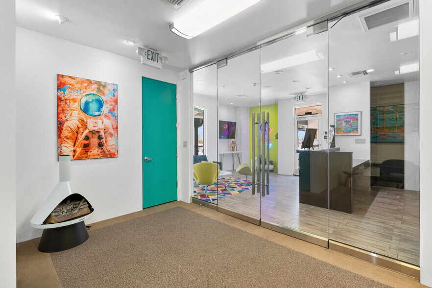 More Photos Of 74399 Hwy 111, Palm Desert Office For Sale