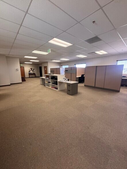 More Photos Of 985 Fillmore St W, Colorado Springs Freestanding For Lease