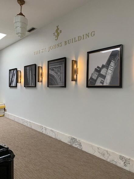 More Photos Of 760 N Ogden Ave, Chicago Office For Lease