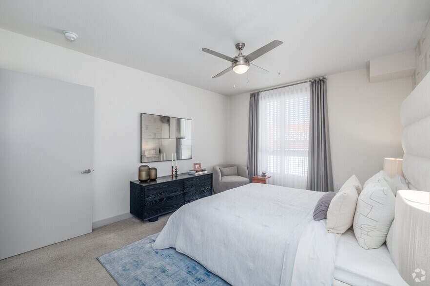 More Photos Of 899 Traction Ave, Los Angeles Apartments For Lease