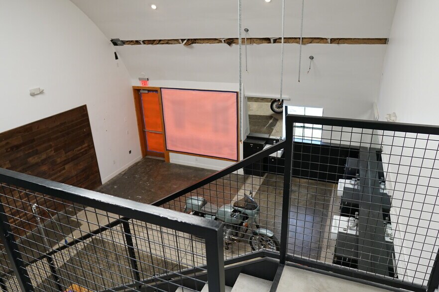 More Photos Of 730 Poinsettia St, Santa Ana Unknown For Lease