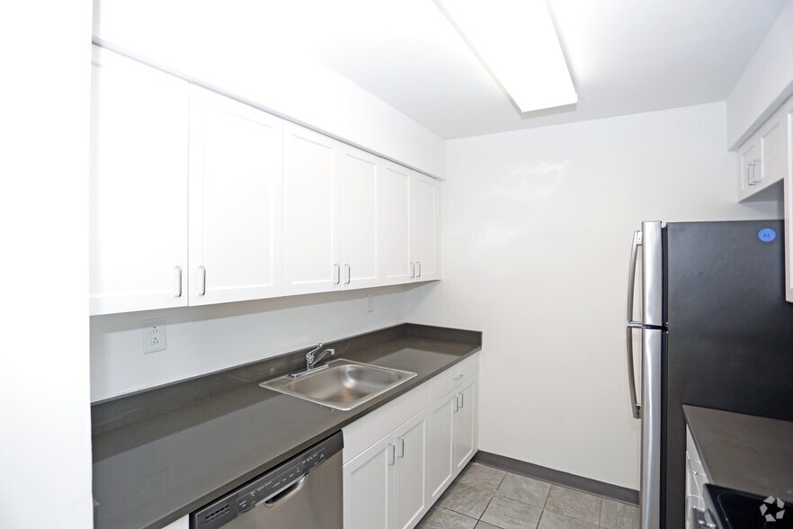 More Photos Of 205 Hudson St, Hoboken Multifamily For Sale