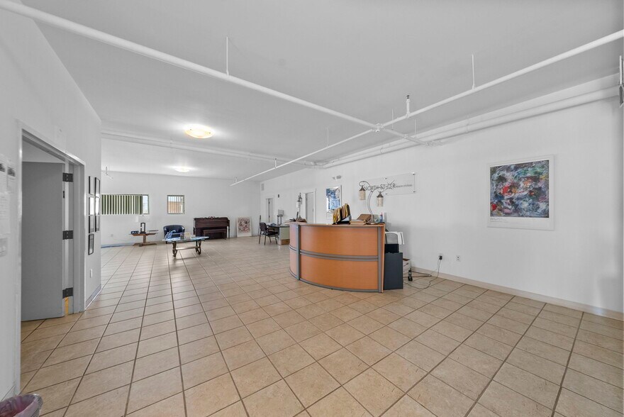 More Photos Of 354 Avenue C, Bayonne Freestanding For Sale