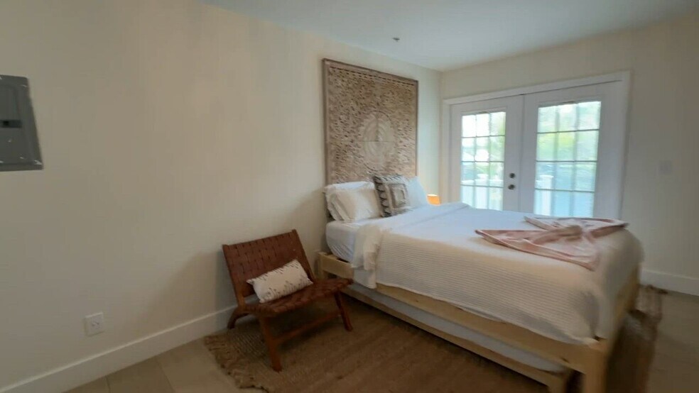 Primary Photo Of 2502 Tamarind Dr, Hutchinson Island Hotel For Sale