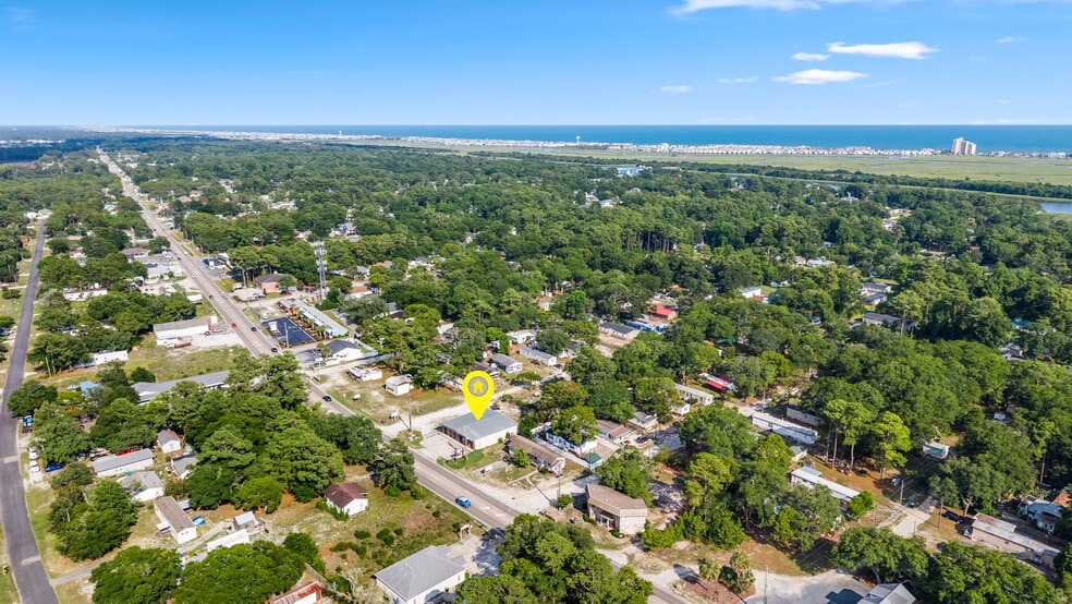 More Photos Of 7227 Beach Dr SW, Ocean Isle Beach Freestanding For Lease