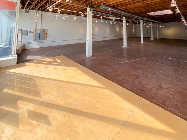 More Photos Of 3731 MacArthur Blvd, Oakland Storefront For Sale