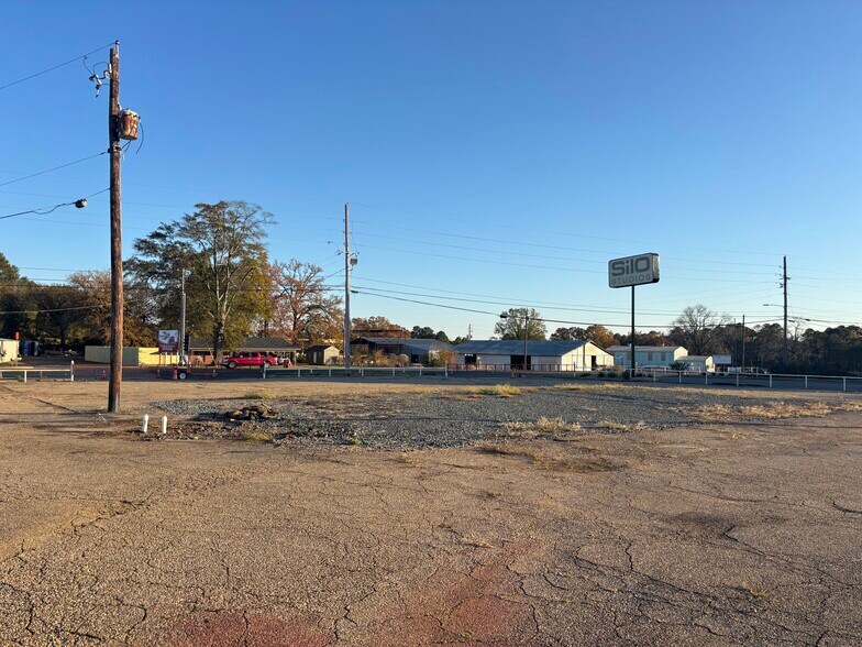 More Photos Of 303 HWY 59, Queen City Land For Sale
