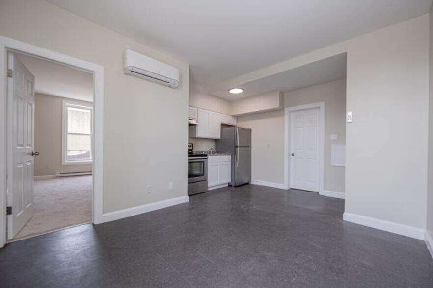 More Photos Of 62-64 W Antietam St, Hagerstown Apartments For Sale