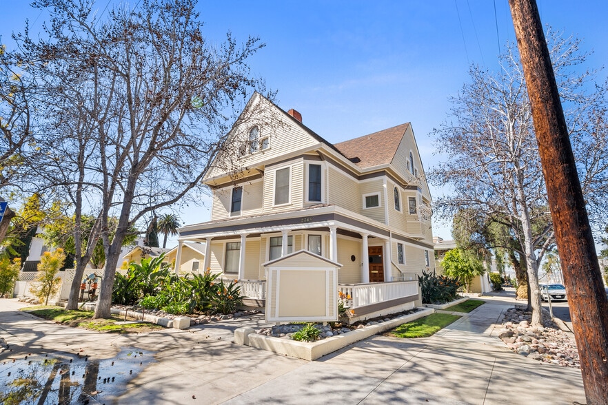 More Photos Of 2368 2nd Ave, San Diego Office Residential For Sale